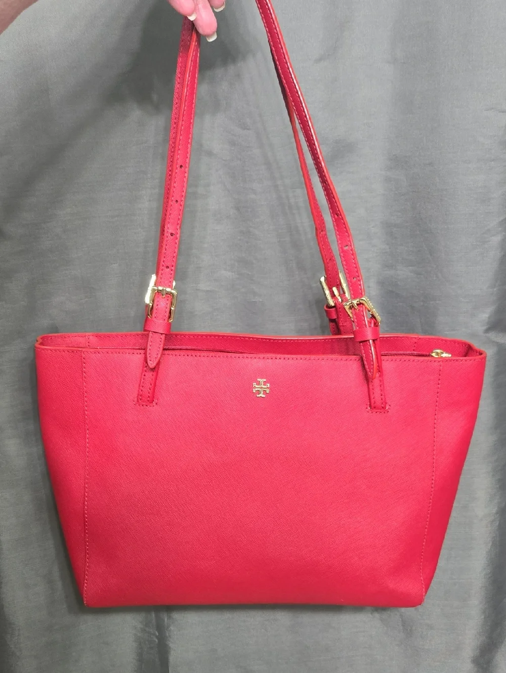 EUC Tory Burch Red Saffiano Tote with Gold Logo